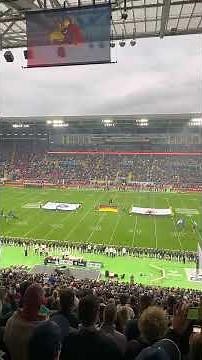 GFL Bowl 2025 | Deutsche Nationalhymne gesungen von Carolin Niemczyk🏈 #gflbowl #gfl