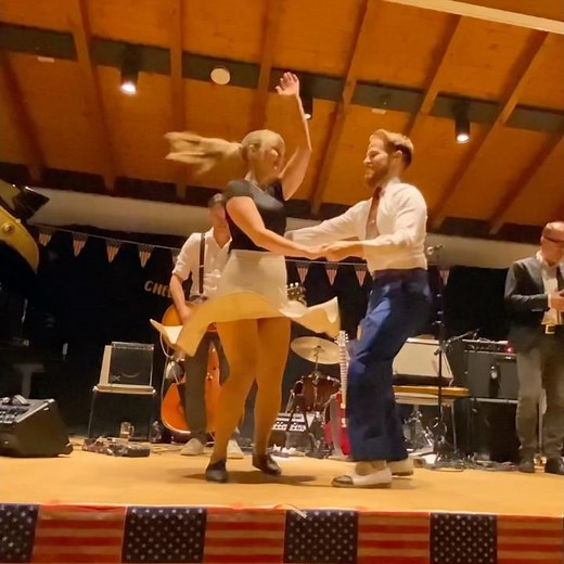 Fast Boogie Woogie Dance! #dance #dancer #couple #music