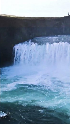 Chasing the Northern Lights at Godafoss: Magical Journey Iceland's Iconic Waterfall #Shorts