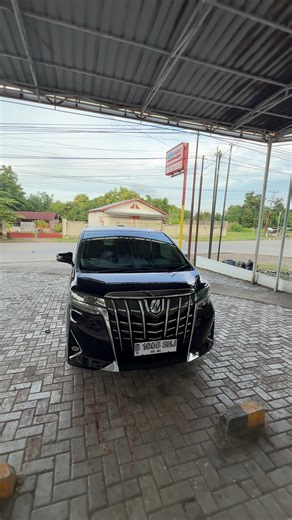 Exploring ALPHARD G 2018 in Kupang Kefa