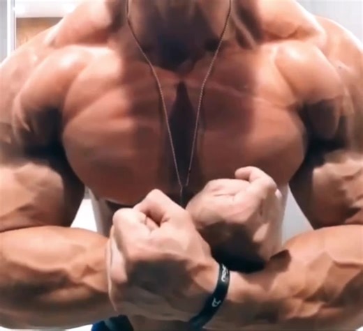 Pecs 🧨🧨🧨 #bodybuilding #teenbodybuilding #fitness #gym #fitnessmodel #muscle #pecs #biceps #mostmuscular #abs #addominali #sixpackabs #fit