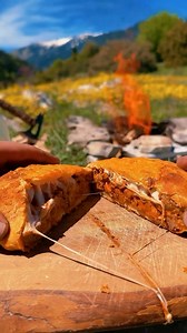 110K views · 781 reactions | Garlic & Beef Cheese Pocket Over Fire 龍數燎 #outdoorcooking #beef #garlic #cheese #campfire #food #nature #asmr #cooking | SNAPSHORTS TV | Facebook
