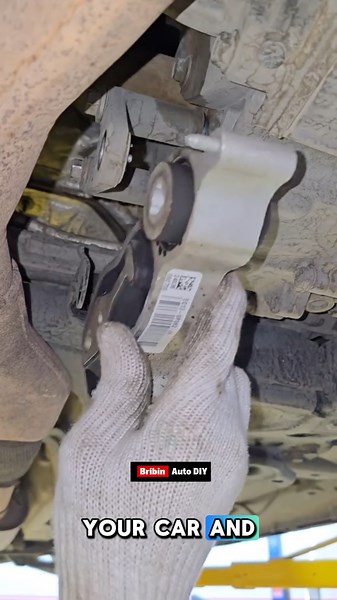 Ford Taurus Gear Mount Replacement in 30 Seconds | Quick Fix Guide #diy #mechanic