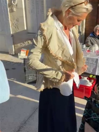 Betty Franks Art on Reels