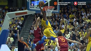 67K views · 1.1K reactions | These Tomahawk Dunks are something ELSE!  'Best of the Decade' I Turkish Airlines | EuroLeague | Facebook