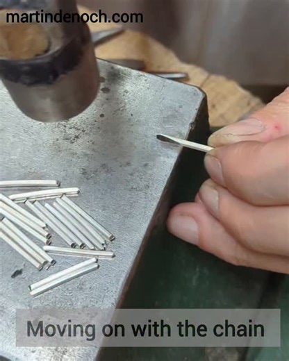 Goldsmith Unique Jewelry on Instagram: "Making a chain is like meditation. Same moment over and over. Don't think. Just do it. You will be fine. . . . #makingjewelry #jewelrytutorial #jewelrymaking #silversmithing #processofcreation"