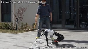 152K views · 903 reactions | Booster T1機器人展示1秒起身的能力。 https://video.weibo.com/show?fid=1034:5144731387363360 | Smart Robots 智慧機器人 | Facebook