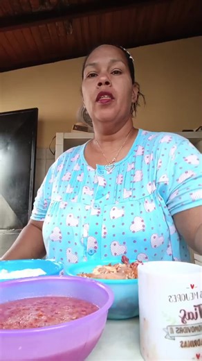 Desayuno Divino: Arepas y Pollo en Zarza