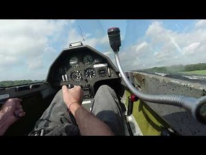 Discus b challenging Crosswind Landing