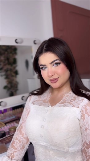 Bridal Makeup Tutorial by a Professional Makeup Artist
