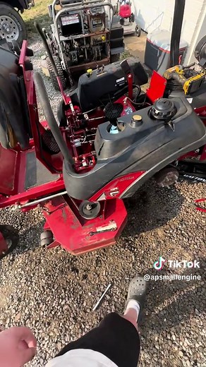 FERRIS with some leaks!! Let’s fix it!! #smallengine #smallenginerepair #diy #sidehustle #smallenginesidehustle