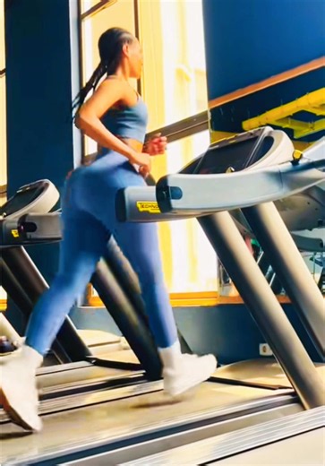 #fitnessmotivation #fitgirl #lifestyle #bestfashionmodeloftheyear #fyp
