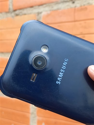 El Samsung Galaxy J1 Ace fue lanzado en el año 2015 🥹 #samsung #nostalgia #humor
