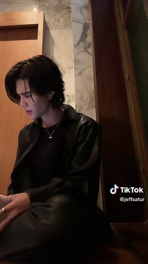Jeff Satur Singing 'I Love You' by Billie Eilish in the Bathroom
