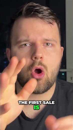 Two Types of Sales: Methodology vs. Service - Explained! #shorts