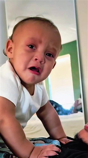 Zaza’s Cutest Moment: Adorable Baby Laughs and Hugs