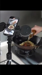 360° Auto Face Tracking Phone Holder with Ring Light