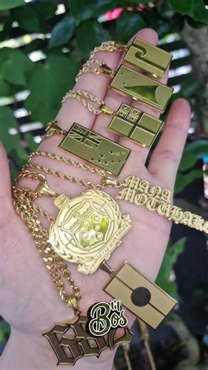 You asked to see more of the taonga we have… so here’s a few 👀 What flag are you repping whānau? 🇫🇯🇼🇸🇳🇿 And which taonga should we hide in your town next? 🤔 More pieces up now 👉🏾 lilbos.com | Lil Baby Old School