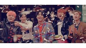 NU'EST - 'LOVE ME' M/V TEASER ⠀ #뉴이스트 #NUEST #JR #김종현 #종현 #Aron #곽영민 #아론 #백호 #강동호 #Baekho #민현 #황민현 #Minhyun #ren #렌 #최민기 #LOVEME #THETABLE #디스패치 #dispatch #LOVE_ME #THE_TABLE | dispatch news