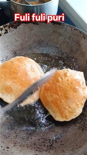 full fuli puri banane ka sahi tarika #ytshorts #food #kirtykitchendiary #cooking #recipe #easyrecipe
