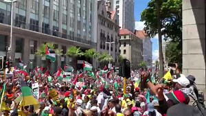 South Africa - Cape Town - 11 November 2023 - Thousands of people gathered today in the Cape Town CBD for the free Palestine march. 📹 Tracey Adams / IOL News | IOL News
