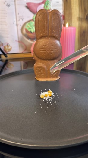 Popcorn vs Chocolate Bunny: ASMR Comparison