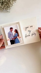 Diy Photo Flipping Card idea Watch full step-by-step tutorial with measurements on my Youtube channel! Link in bio - don’t miss it Buy my handmade stuff on @grifyofficial Follow-@gayatriscrafts_kids #trending #crafts #handmade #diy #papercrafting #art #giftideas #papercrafts #giftidea | Gayatriscrafts