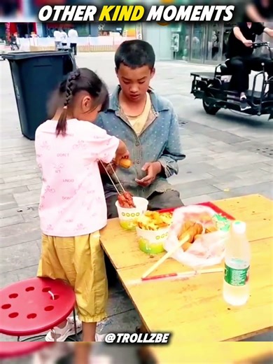 A Random Act of kindness moments in public US #fypシ #usa