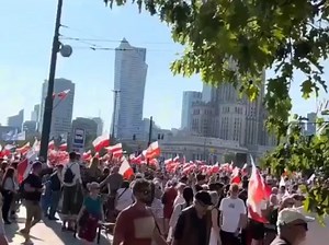 35万名波兰基督教青年爱国者走上街头高呼：波兰是天主教国家！_哔哩哔哩_bilibili