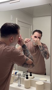 Watch How To Use The King C. Gillette Razor #HAIRCARE&STYLING on Amazon Live