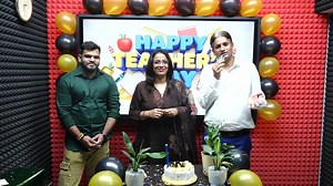 Teacher's Day Celebration By UC LIVE Team | Big Surprise English With Rani Ma'am #HappyTeachersDay #TeachersDay2025 | English With RANI MAM