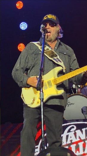 Hank Williams Jr - Whiskey Bent and Hell Bound 09/19/26 Riverside, MO - Morton Amphitheater