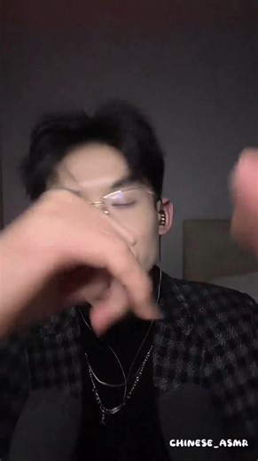 Asmr fall Asleep - hand movements #asmr #asmrsounds #asmrsleep #SleepTriggers #Relaxation Credit : Lucas Asmr on Douyin and lucasxu88 on tiktok