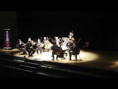 Wolfgang Amadeus Mozart - Divertimento F major - Hanover Chamber Orchestra - leader Adam Kostecki