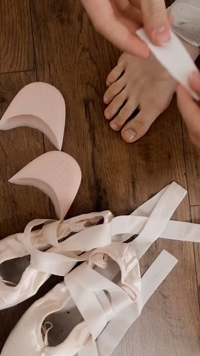 🩰Cześć! Fajnie by było jak by każdy kto widzi tego tt chociaż go polubił❤️ #dc #dlaciebie #foryou #ballet #dance #taniec #pasja #schoolballet