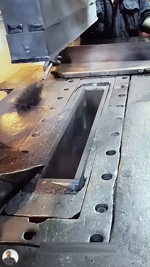 658K views · 2.9K reactions | How Powder Metallurgy Works! ⚒️ #PowderMetallurgy #MetalWorking #Manufacturing #Engineering #IndustrialTech #MetalScience #TechExplained #HowItsMade #MetalPowder #Casting #Sintering #Machining #DIY #Industry #Innovation #FuturisticTech #TechEducation #fyp #viral #trending #reelsfacebook #shorts #explorepage #VideoOfTheDay #ContentCreator | AmeWhere | Facebook