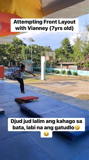 Front layout😂😂 #fyp #fbreelsviral Rosemarie Felisilda Anne Eiram Cutamora Boaquin - Lumangcas | Albert Estapia