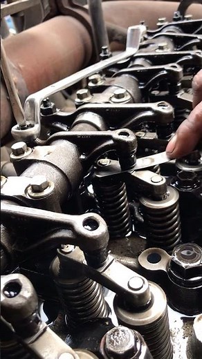 How to check fuel injector and tapped setting #expert #automobile #mechanic #ytshorts #viralshort