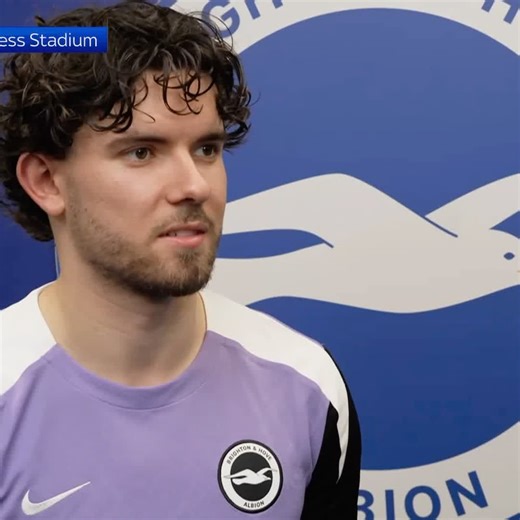 "It was a lot of pressure" 😅Ferdi Kadioglu on the emotions of Turkey reaching the World Cup for the first time in 24 years and the quality of Real Madrid's Arda Guler 🇹🇷