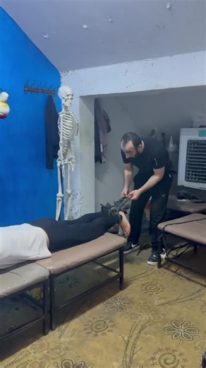 Chiropractic Cracks & Crunchy ASMR