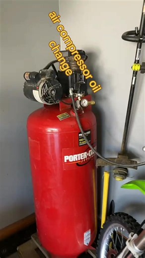 Air compressor oil change. #oil #marketplace #yamaha #creatorsearchinsight #mechanic