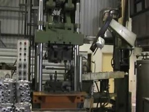 Chiu Ta 250 Ton Squeeze Casting Machine