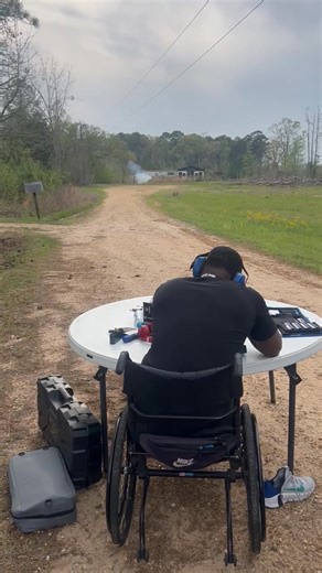 "Meet Morris Robinson Jr. , a resilient and determined individual who has faced life's challenges head-on. After a life-altering accident, Morris adapted to new circumstances with courage and strength, finding new ways to thrive while navigating the world from a wheelchair. His story is one of hope, perseverance, and inspiration." Tune in to Lemon to Lemonade with Divalakalaka at 6:30 pm on January 5th to witness a Man who understood the assignment. | Janice Zarebski