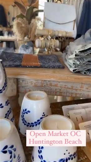 Your weekend plans just found their vibe! Open Market OC at Pacific City is a one-of-a-kind shopping experience featuring hundreds of hand-selected local makers, artists, and small businesses. From fashion and vintage finds to decor and beauty must-haves, every booth tells a story. 🤍 Shop small. Discover big. | Pacific City