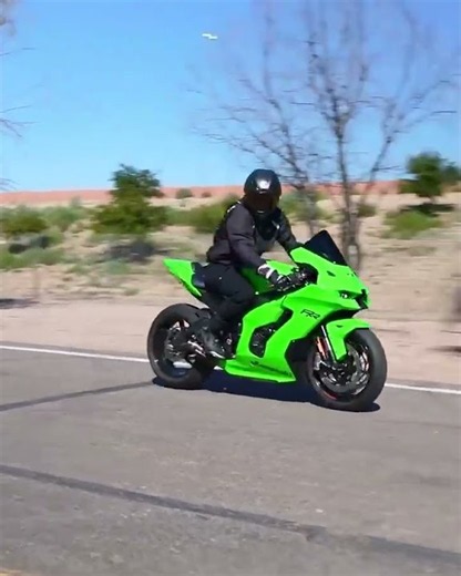 2021 Kawasaki Ninja ZX10RR #viral #viralvideo #zx10r #dragracing #explore #trending