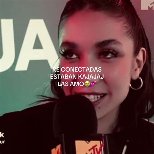 #paratii #fypシ #Viral #emiliamernes #@TikTok @emilia. #tiktokponmeenparati @Maria Becerra