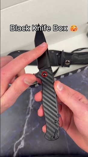 What’s inside a huge mystery knife box? 📦