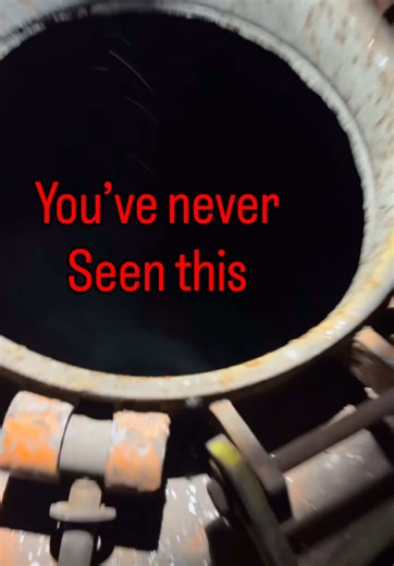 Here’s a peek into the quenching tank. The quenching tank is underneath the boiler floor. The molten slag runs down to the slag tap and falls into this tank where it is cooled and crushed. #boilermakers #ForYouPage #weldinglife #bluecollar #powerplant