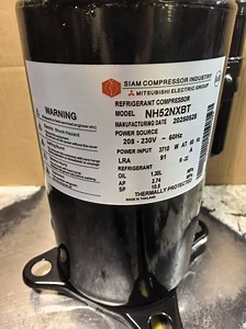 [Hot Item] High-Quality Nh52nxbt Rotary Compressor 208-230V 60Hz R22 Refrigeration Compressor for Air Conditioner and Cold Room System