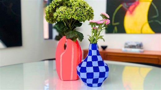 How to make a stunning papier-mâché vase at home